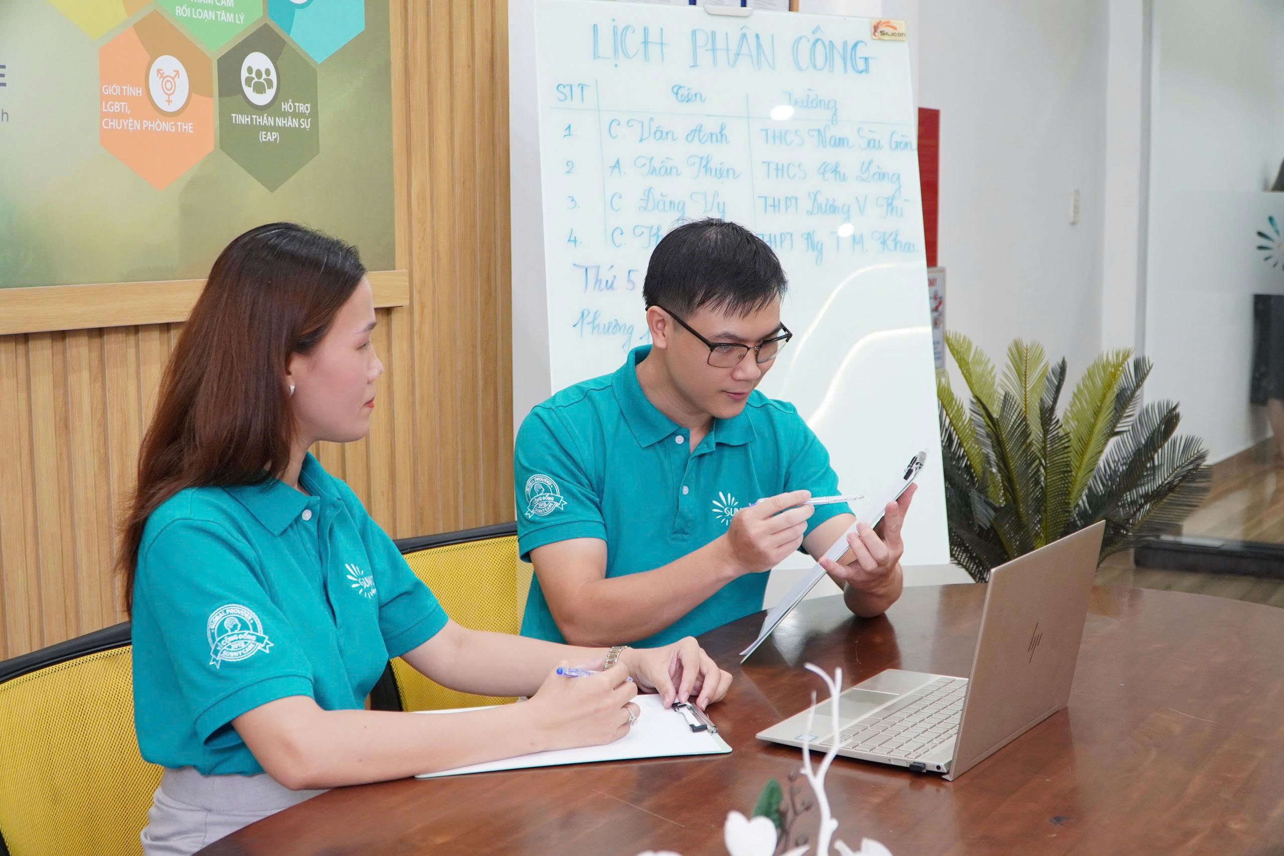Hoạt động tận tâm phụng sự tại METTASOUL